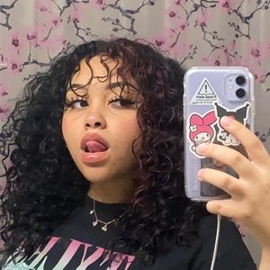 Meet your Posher, Kassidy